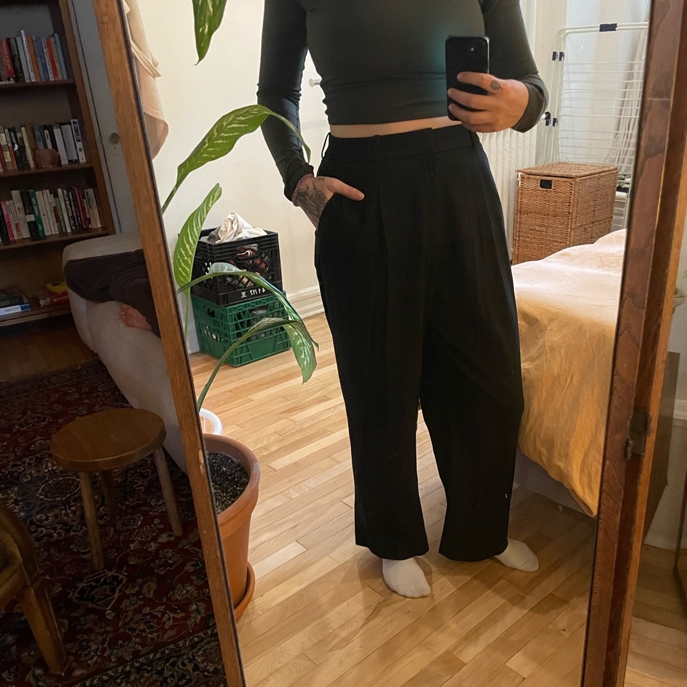 Uniqlo Classic Black Women's Pants